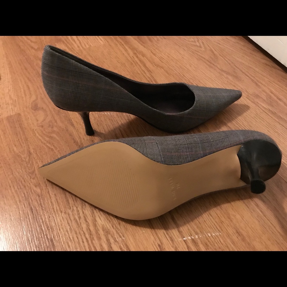 NWT size 7 Nine West heels